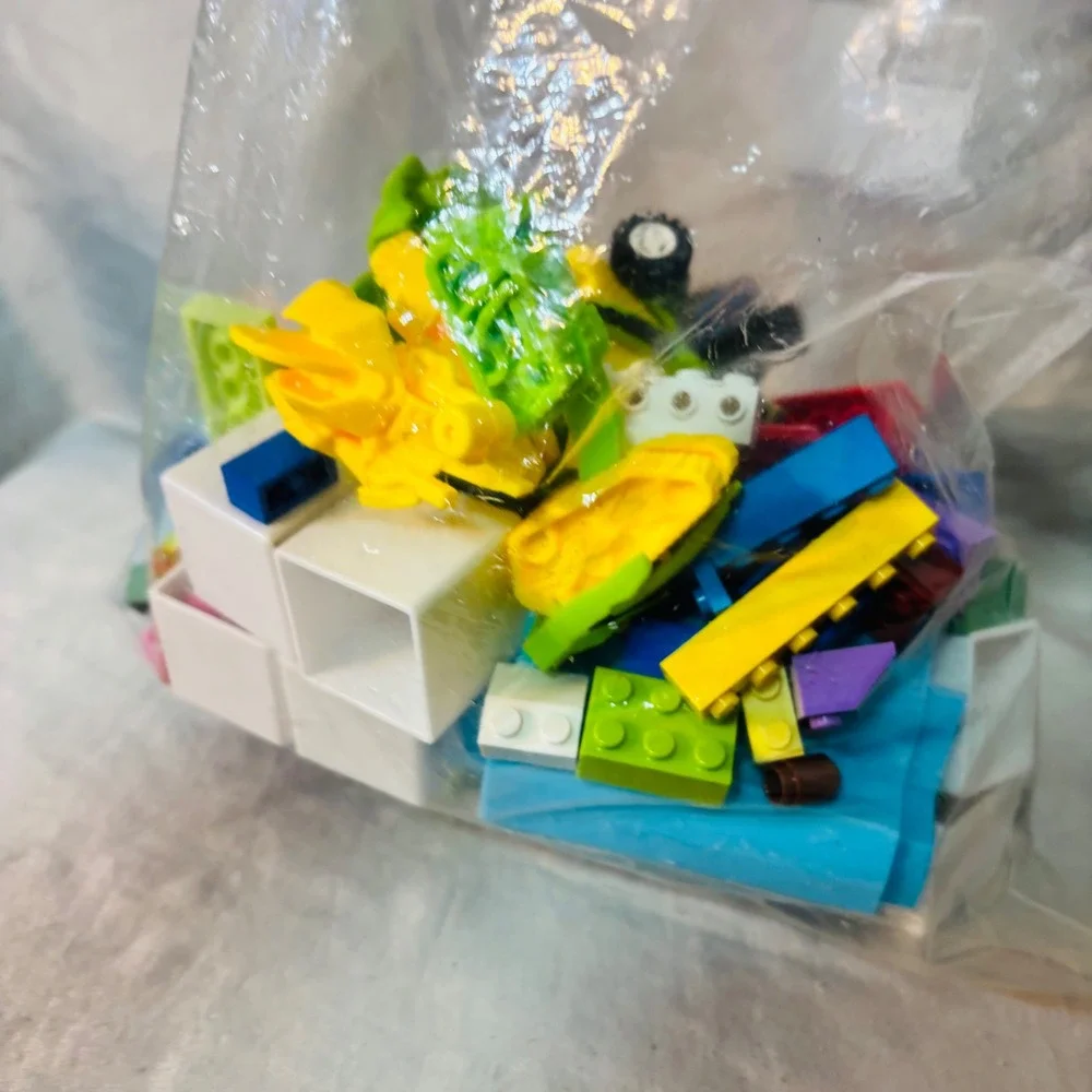Mixed Building Blocks Bulk Lot Bricks Figures Vehicles Storage Cubes